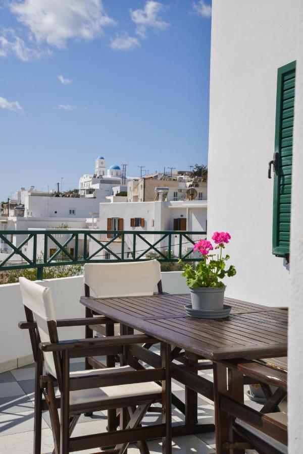 Appartamento Balcon Al Mar Milos Adamantas  Esterno foto